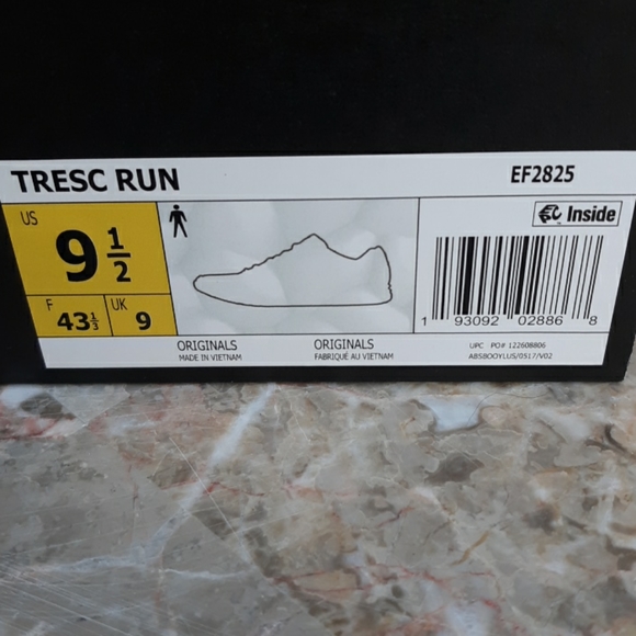 Adidas Originals Tresc Run US9½ NWT - Picture 3 of 8
